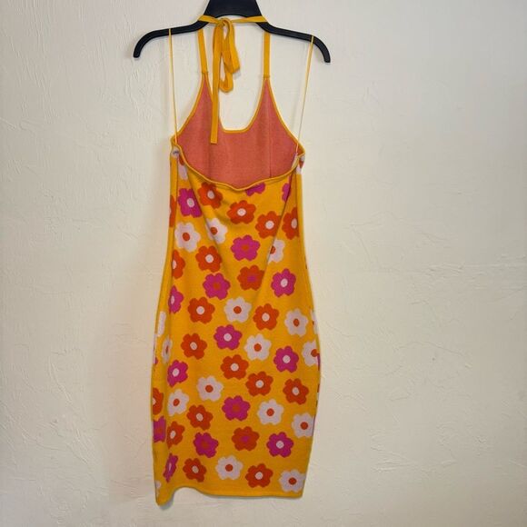 NWT Willow & Wind Knit Halter Daisy Dress - Picture 5 of 5